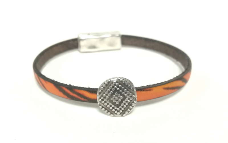 bracelet 23